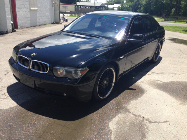 BMW 7-Series 2003 photo 3