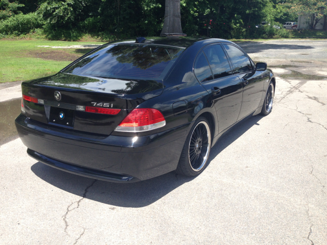 BMW 7-Series 2003 photo 4