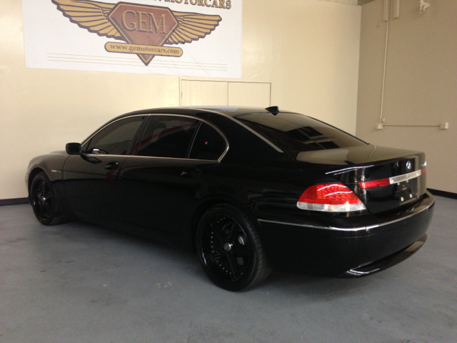 BMW 7-Series 4dr Tiptronic Sedan