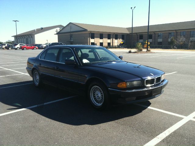 BMW 7 series 1997 photo 3