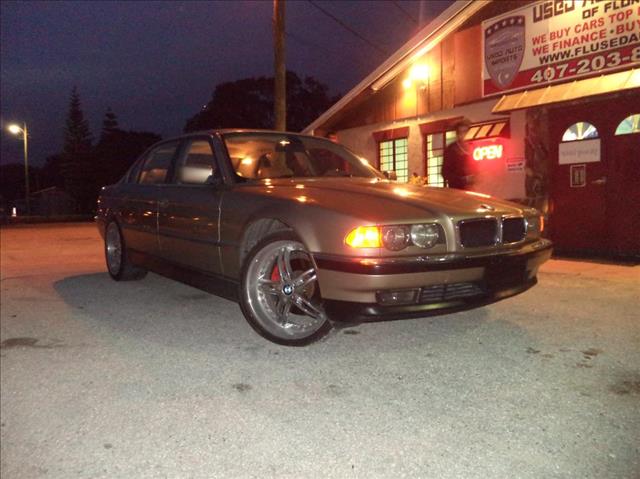 BMW 7 series 2000 photo 1
