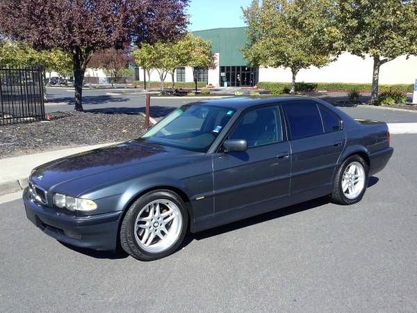BMW 7 series 2001 photo 1
