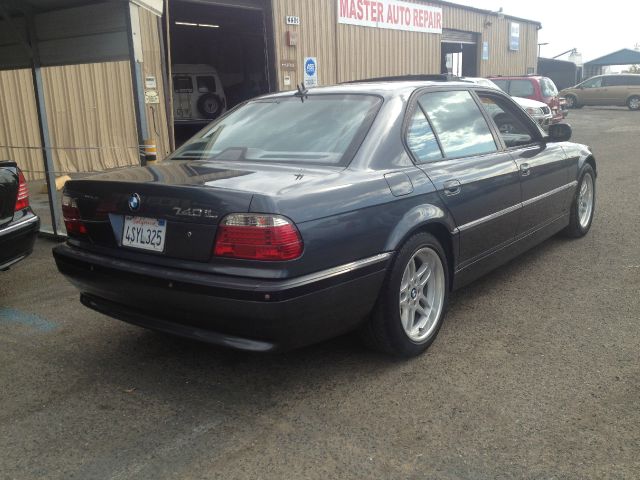 BMW 7 series 2001 photo 1
