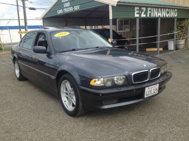 BMW 7 series 2001 photo 4