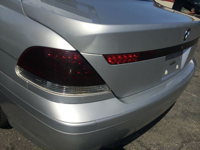 BMW 7 series 2002 photo 4