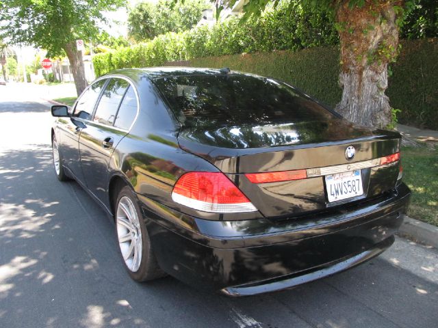 BMW 7 series 2002 photo 2