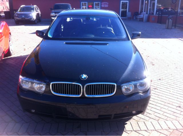 BMW 7 series 2002 photo 2