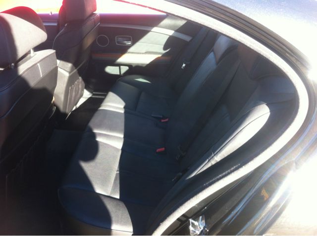 BMW 7 series 2002 photo 3