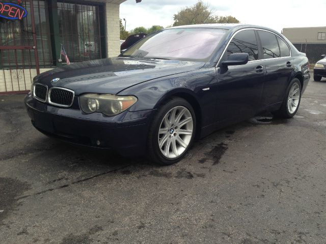 BMW 7 series 2002 photo 3