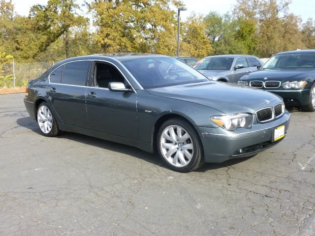 BMW 7 series 2003 photo 3