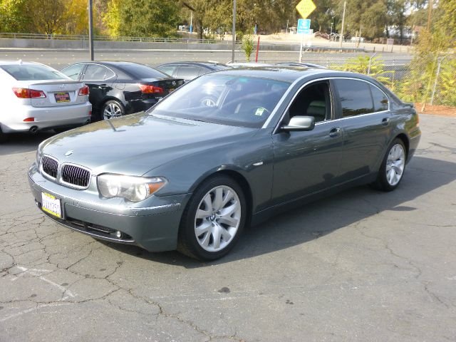 BMW 7 series 2003 photo 4