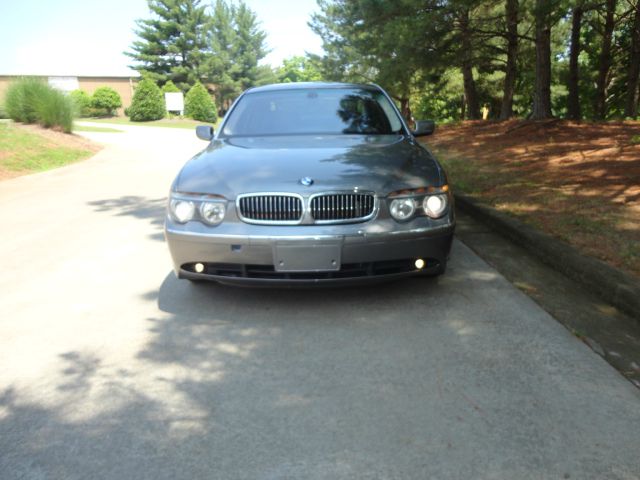 BMW 7 series 2003 photo 3