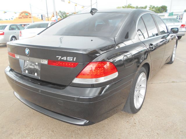 BMW 7 series Roadtrek Sedan