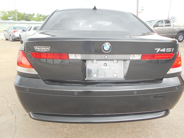 BMW 7 series 2003 photo 1