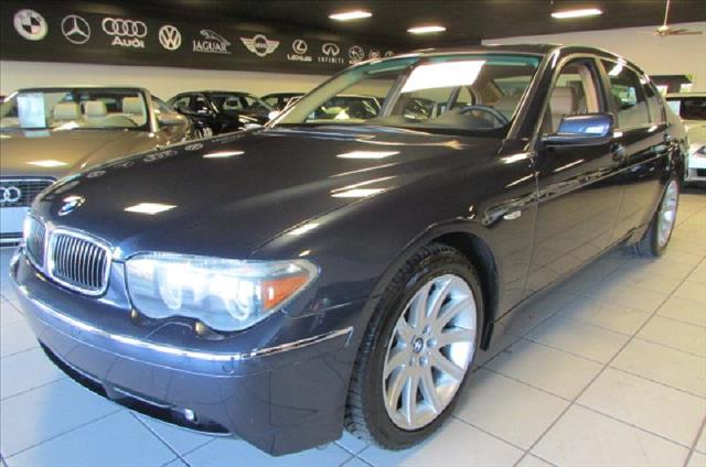 BMW 7 series 4dr 2.5L Turbo W/sunroof/3rd Row AWD SUV Sedan