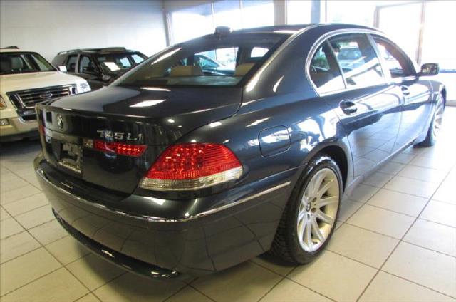 BMW 7 series 2004 photo 4