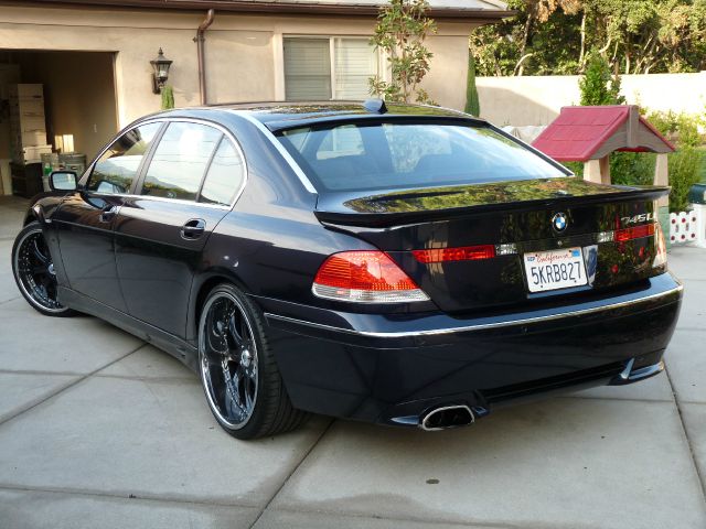BMW 7 series 2004 photo 4
