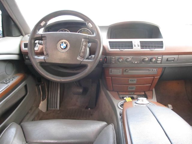 BMW 7 series XLT 4x4 W/leather Sedan