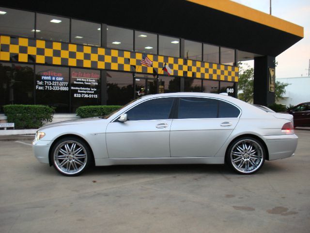 BMW 7 series 2004 photo 4