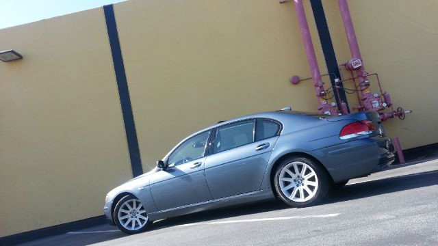 BMW 7 series 2006 photo 1
