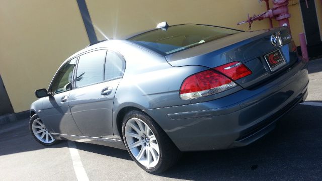 BMW 7 series 2006 photo 3