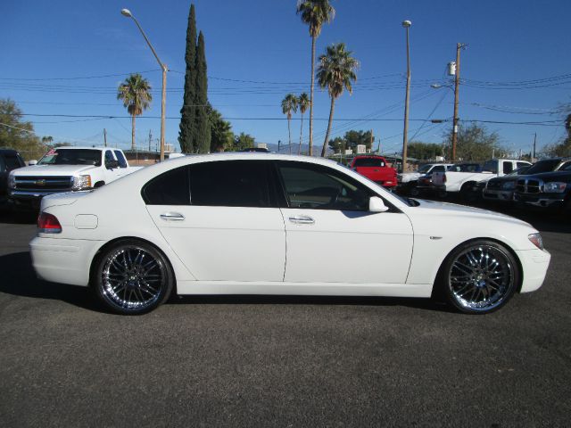 BMW 7 series 2006 photo 3