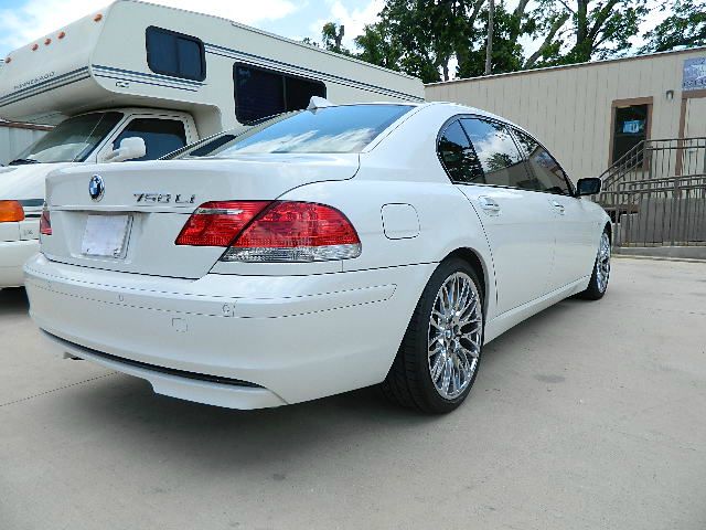 BMW 7 series 2007 photo 4