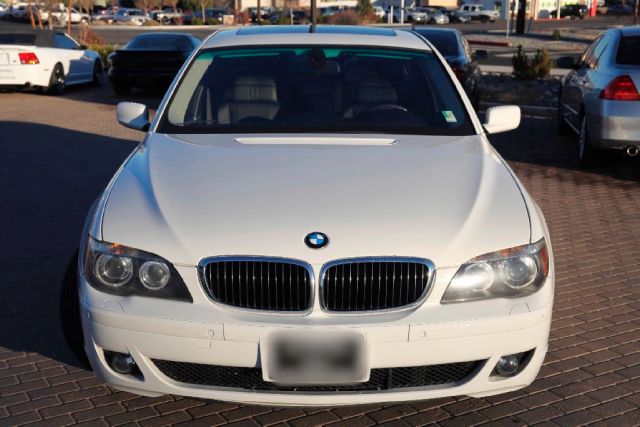 BMW 7 series 2008 photo 1