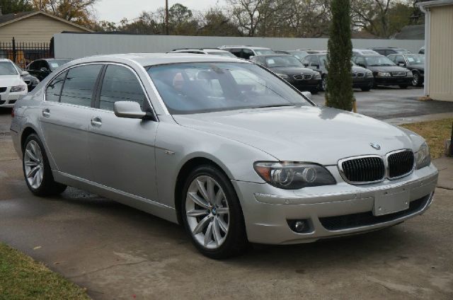 BMW 7 series 2008 photo 2