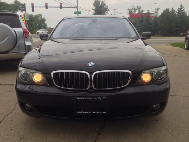 BMW 7 series 2008 photo 2