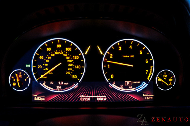 BMW 7 series 2011 photo 2