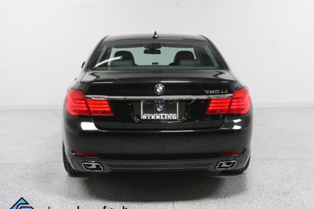 BMW 7 series 2012 photo 4