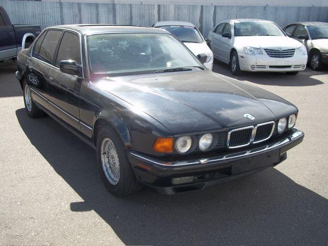 BMW 7 series 1993 photo 1