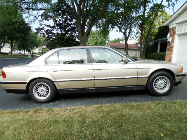 BMW 7 series 1997 photo 4