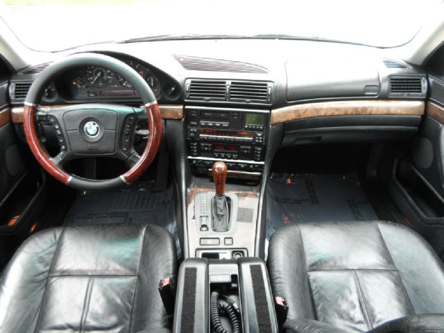 BMW 7 series 1998 photo 13