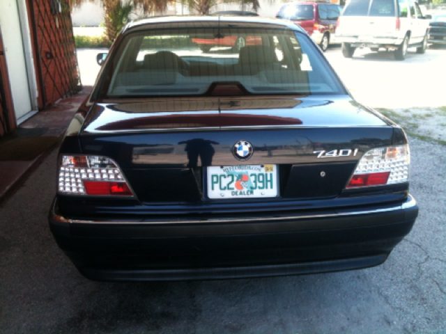 BMW 7 series 1998 photo 3