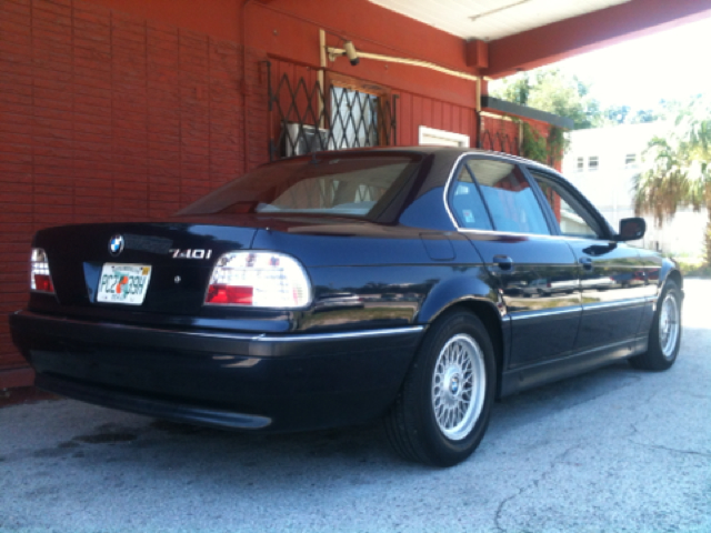 BMW 7 series 1998 photo 4