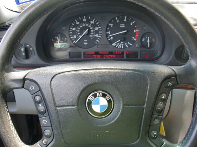 BMW 7 series 2000 photo 12