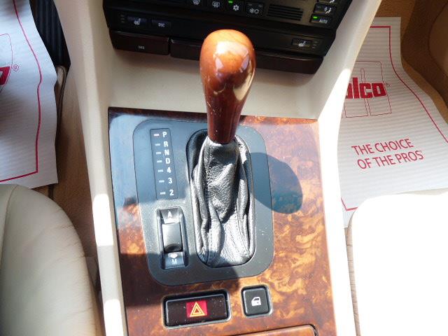 BMW 7 series 2000 photo 25