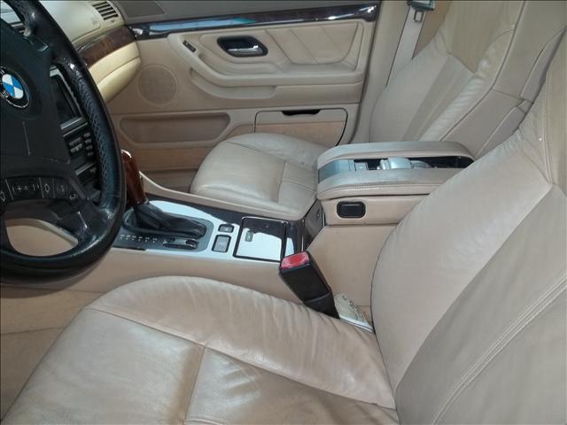 BMW 7 series 2001 photo 5