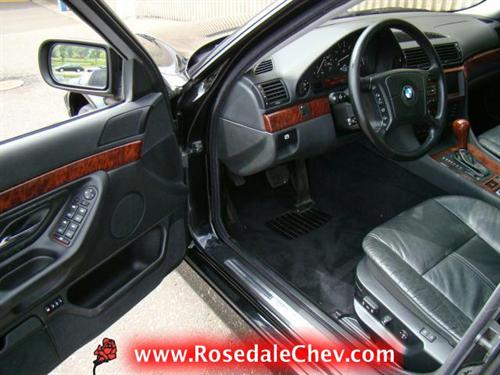 BMW 7 series 2001 photo 2