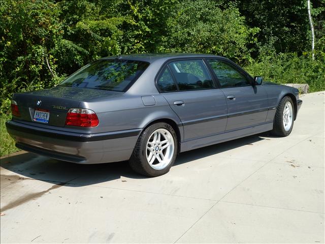 BMW 7 series 2001 photo 1