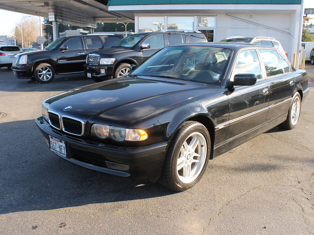 BMW 7 series 2001 photo 2