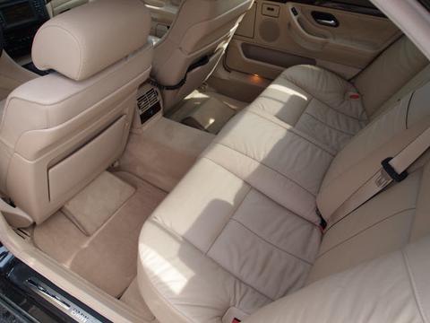 BMW 7 series 2001 photo 1