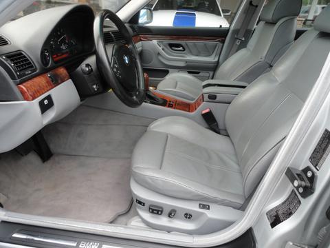 BMW 7 series 2001 photo 2
