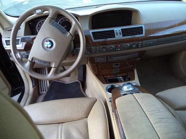 BMW 7 series 2002 photo 3