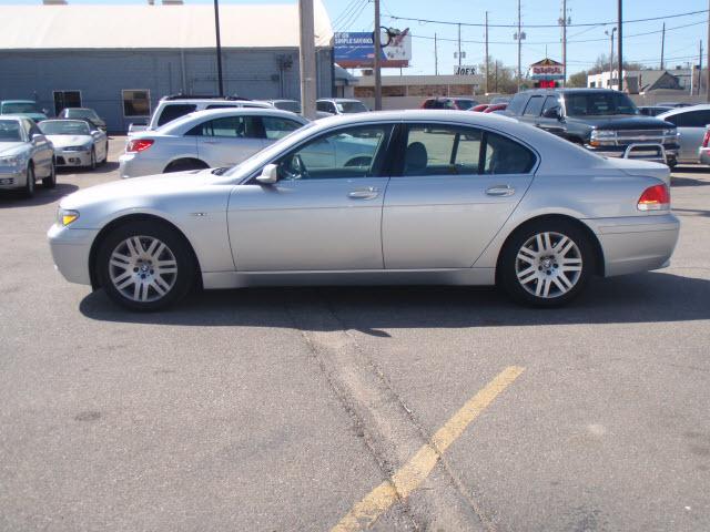 BMW 7 series 2002 photo 1