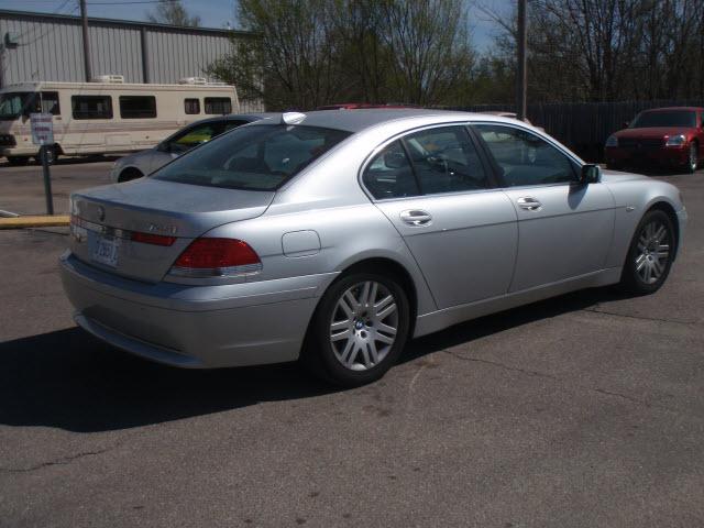BMW 7 series 2002 photo 3