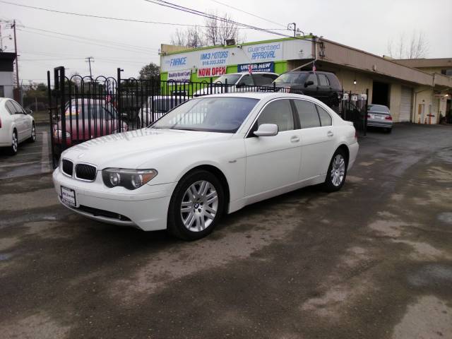 BMW 7 series XLT 4x4 W/leather Sedan