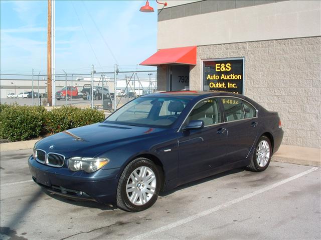 BMW 7 series 2002 photo 3